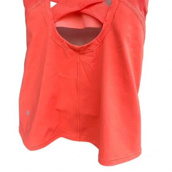 Lululemon Rise and Flow Tank Sz 8 In Cape Red Luxtreme - Picture 5 of 12